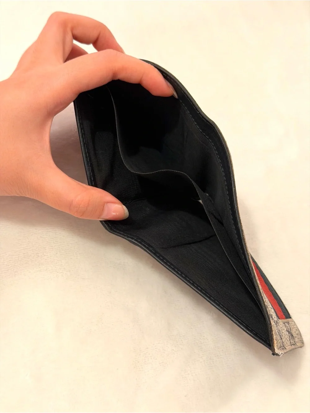 Gucci mens bifold